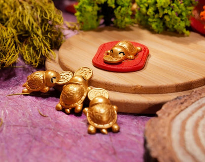 2026 18K Gold Money‑Biting Turtle Charm – Wealth Magnet & Prosperity Keepsake